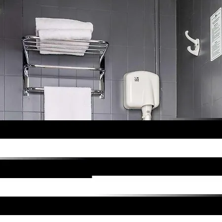 Ibis Styles Centre Hotel