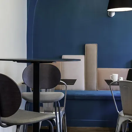 ホテル イビス スタイルズ センター 3*