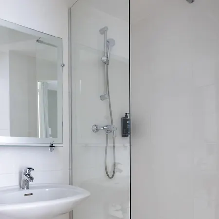 إيبيس ستايلز أسنييرس سنتر Asnières