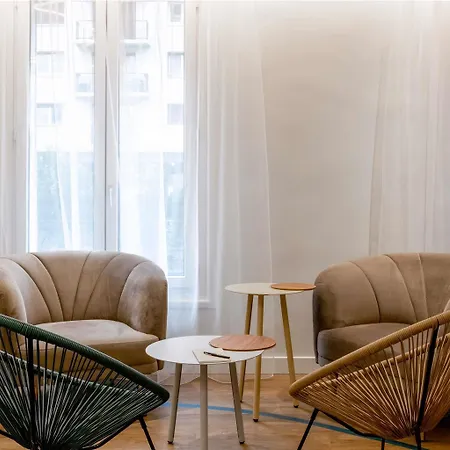 Ibis Styles Centre 3*
