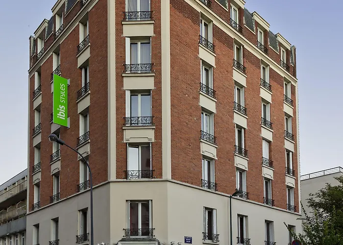 イビス スタイルズ センター 3* アニエール