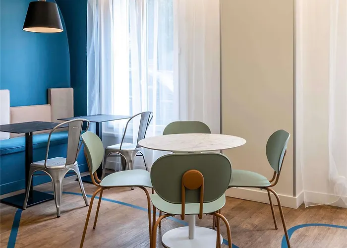 イビス スタイルズ センター 3* アニエール