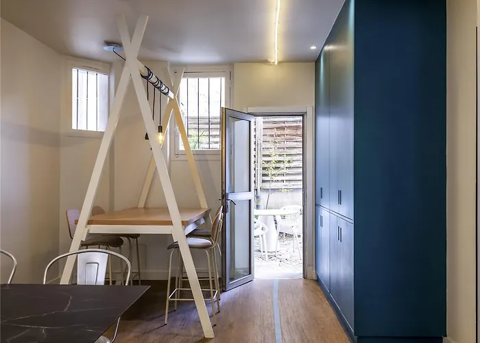 ホテル イビス スタイルズ センター アニエール