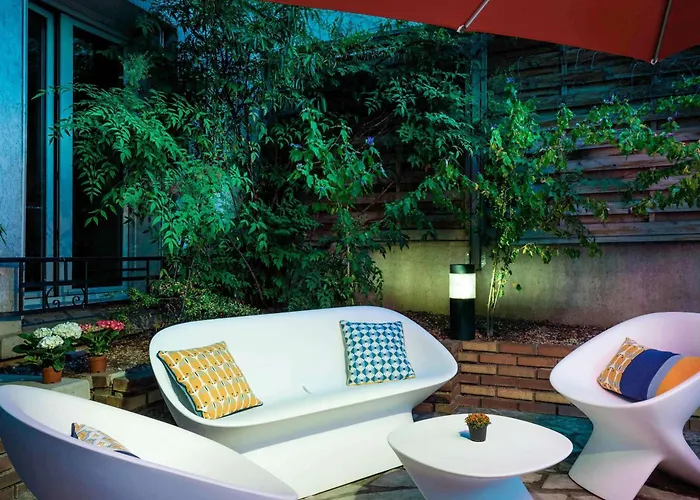 ホテル イビス スタイルズ センター 3*