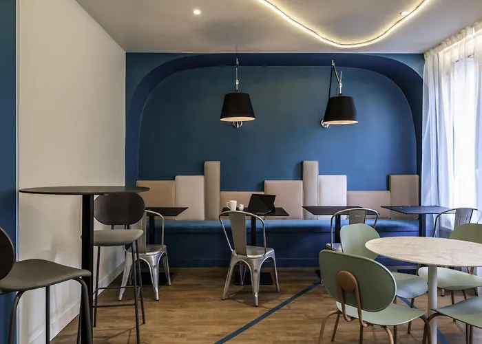 ホテル イビス スタイルズ センター アニエール