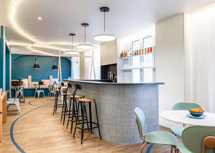 ホテル イビス スタイルズ センター アニエール