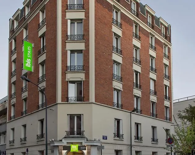 イビス スタイルズ センター 3* アニエール